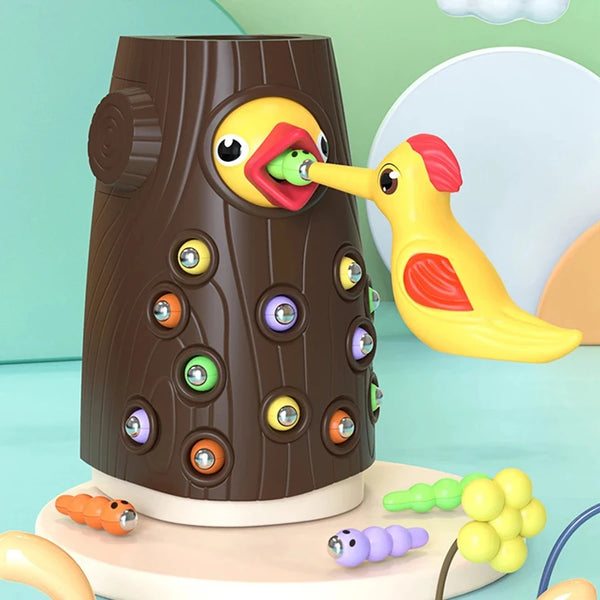 Brinquedo Magnético Minhoca Montessori - Alimente o Passarinho