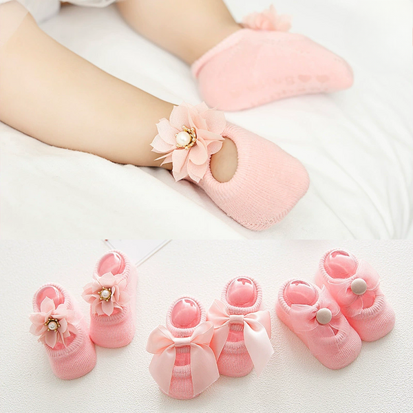 Medias de Encaje con Moñito para Bebé – ¡Comprá 1 y llevate 3 pares!